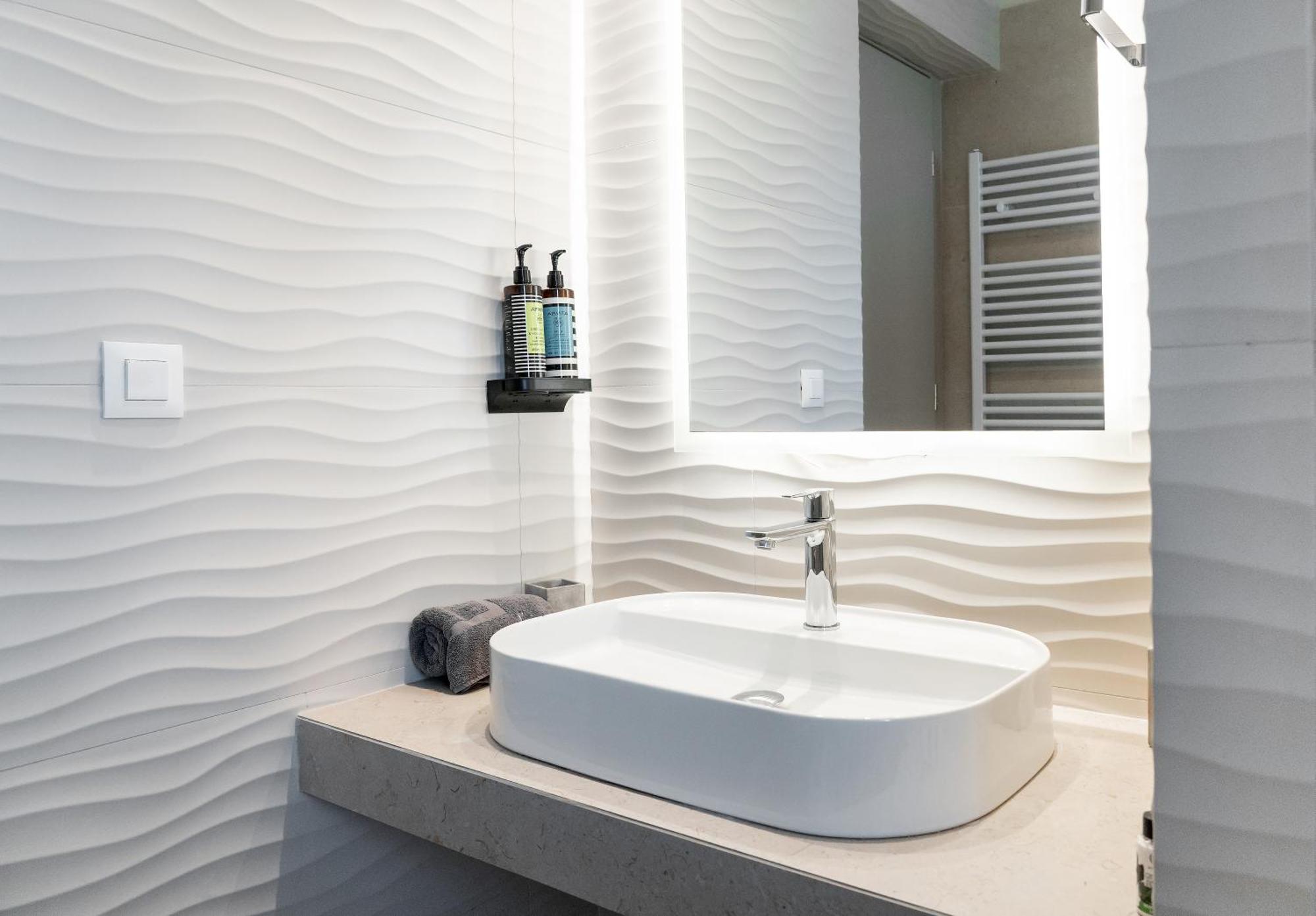 Suitehome With Private Pools By Explore * Ándros