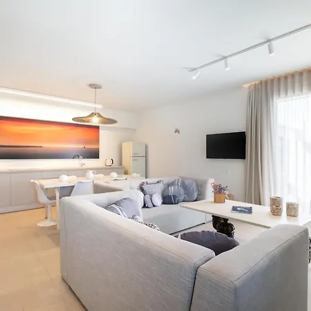 Suitehome Villas With Private Pools By Explore Andros מראה חיצוני תמונה