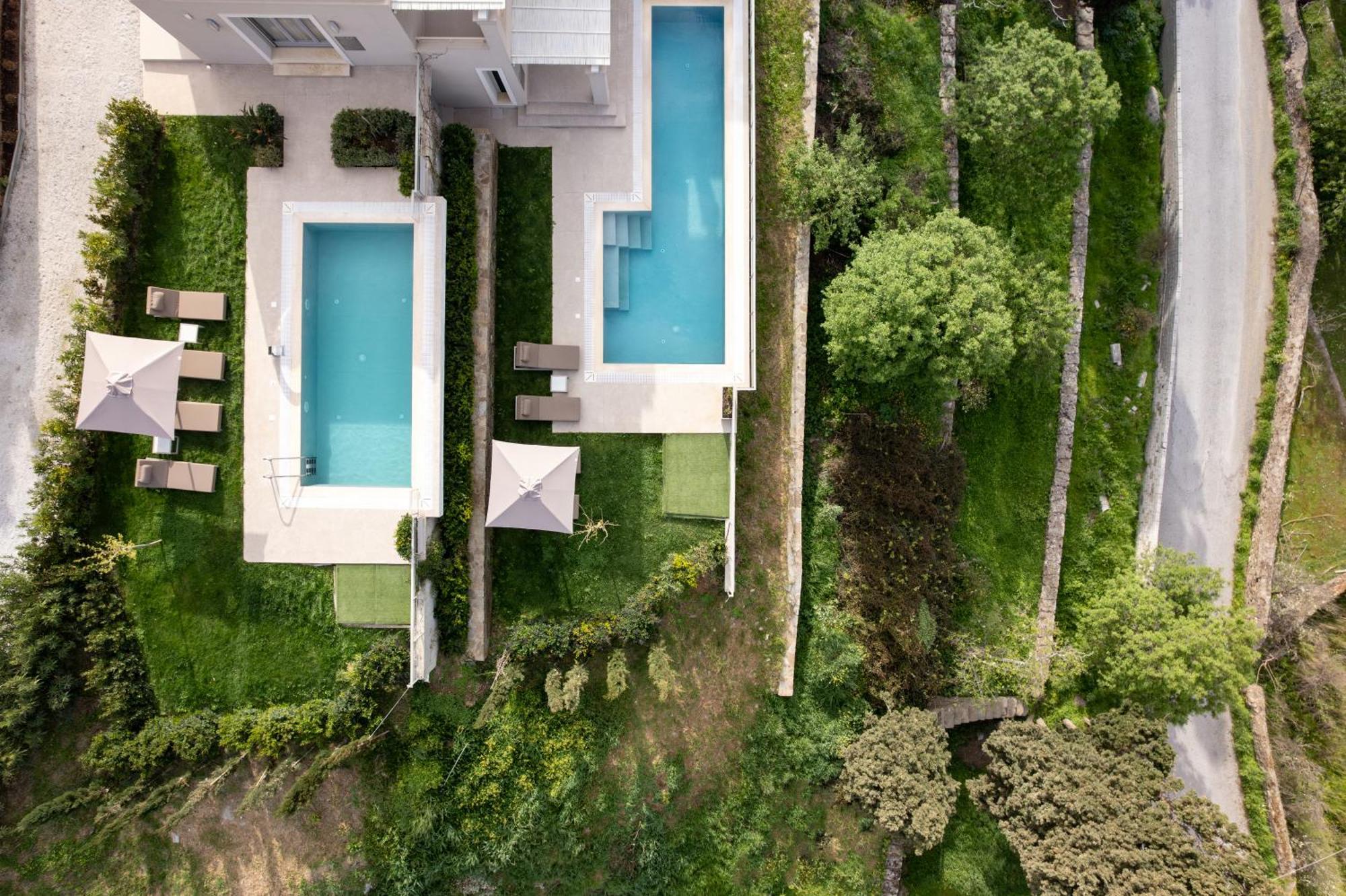 Villa Suitehome With Private Pools By Explore Andros Town